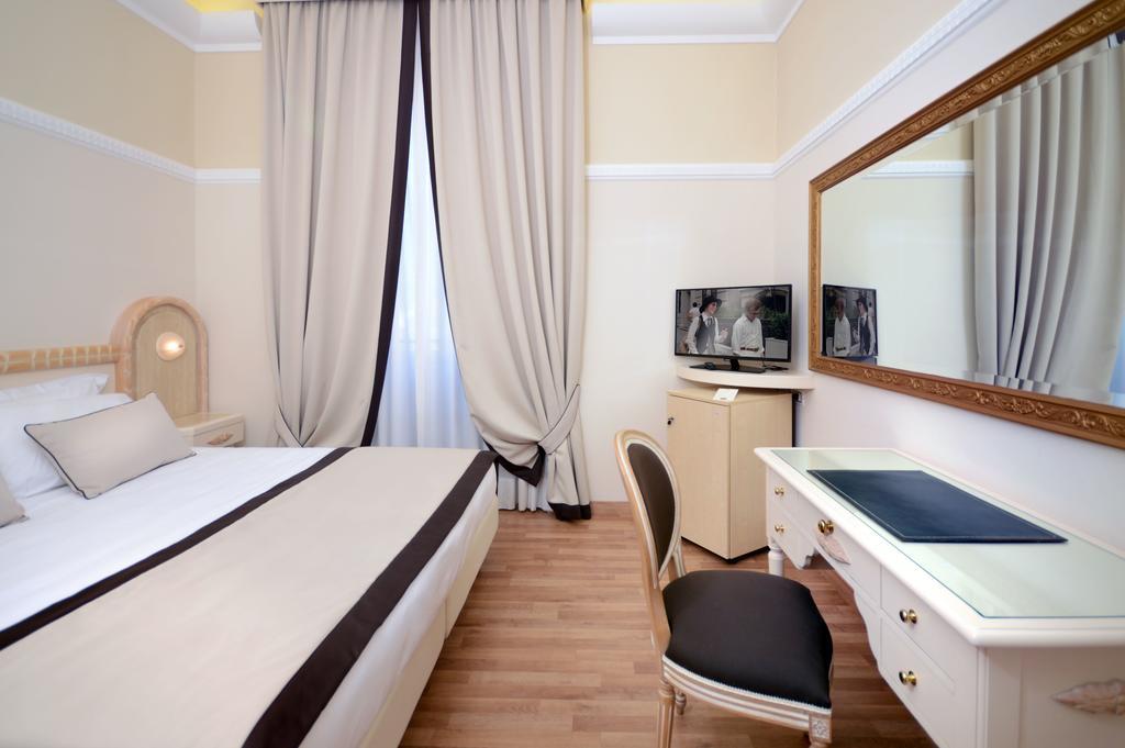Grand Hotel Vittoria Montecatini Terme Bagian luar foto