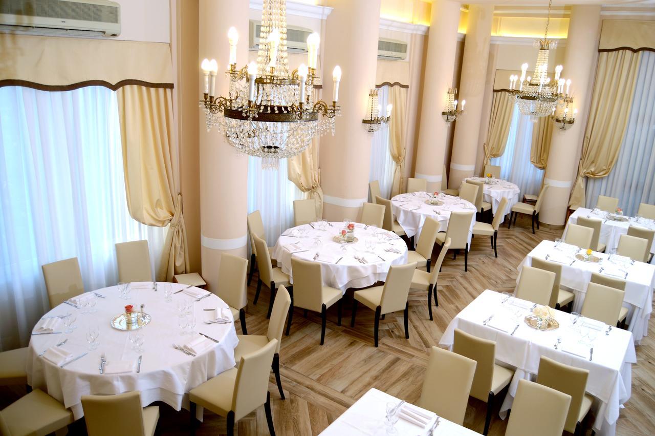 Grand Hotel Vittoria Montecatini Terme Bagian luar foto